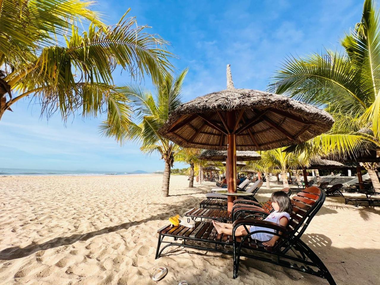 1 Seaview- 2 Gardenview 2Mins To The Beach - Luxury Condotel Phan Thiết Ngoại thất bức ảnh